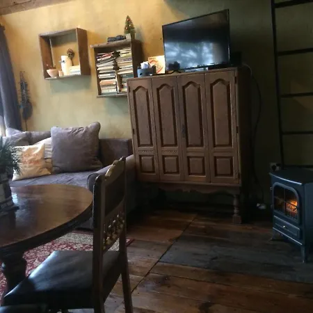 Ptasia Osada Domek Puszczyk Lodge